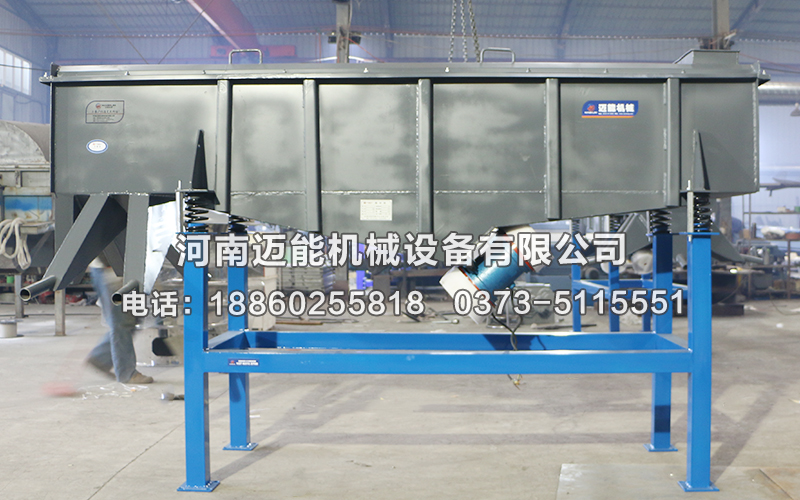 湖州市525-4P碳化硅直線振動(dòng)篩已發(fā)貨，請(qǐng)張經(jīng)理注意查收！
